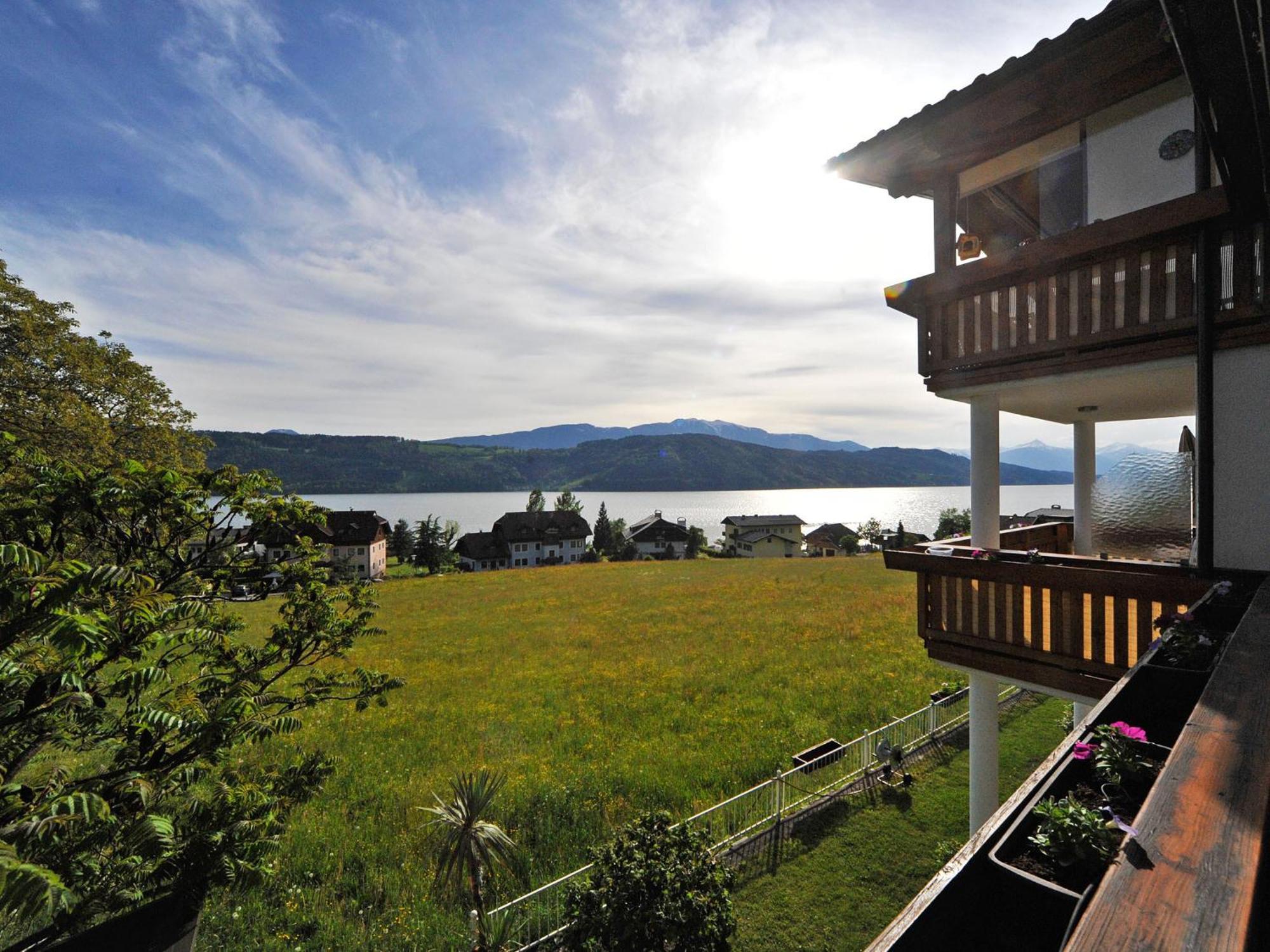 Haus Nowak Ferienwohnungen มิลชตัทท์ ภายนอก รูปภาพ